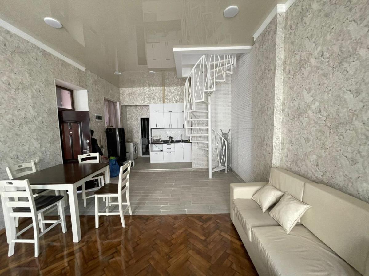 центр города Rustaveli 13 Appartement Batoumi